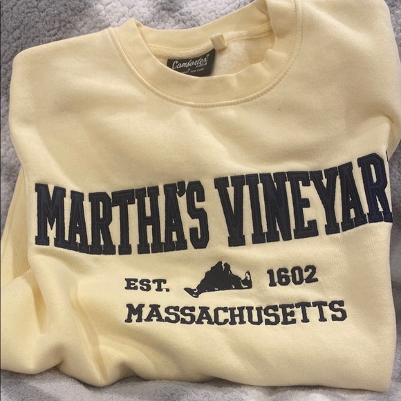 Martha's Vineyard Yellow Sweater by - Picture 1 of 1